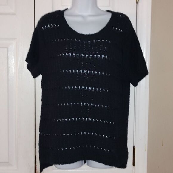 Ann Taylor Sweaters - Ann Taylor Navy short sleeve cable knit sweater  Sz XL